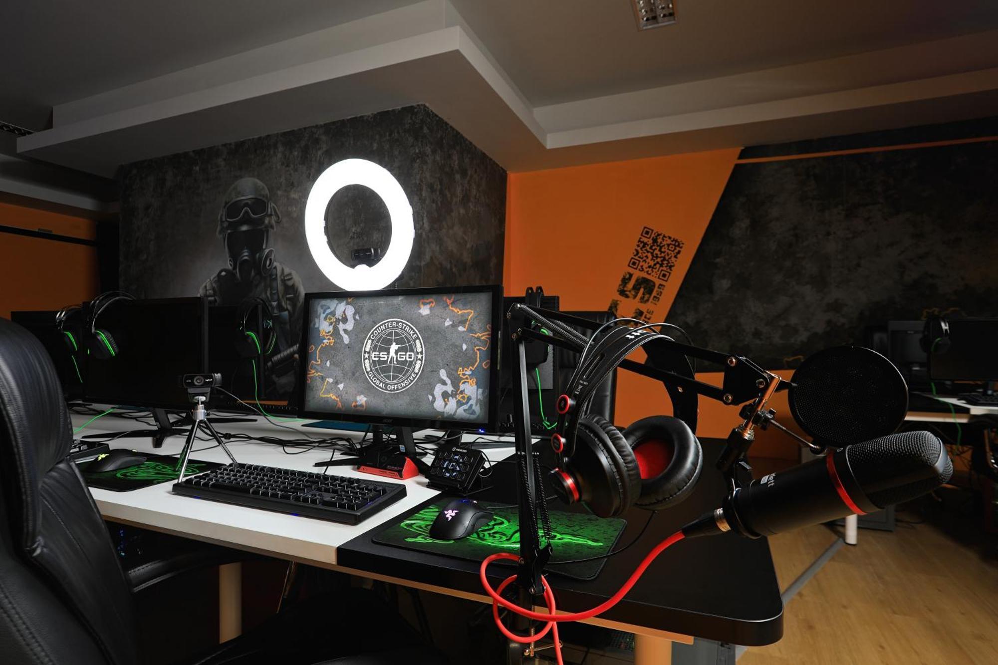 Gamers Paradise Hotel Chalong Dış mekan fotoğraf